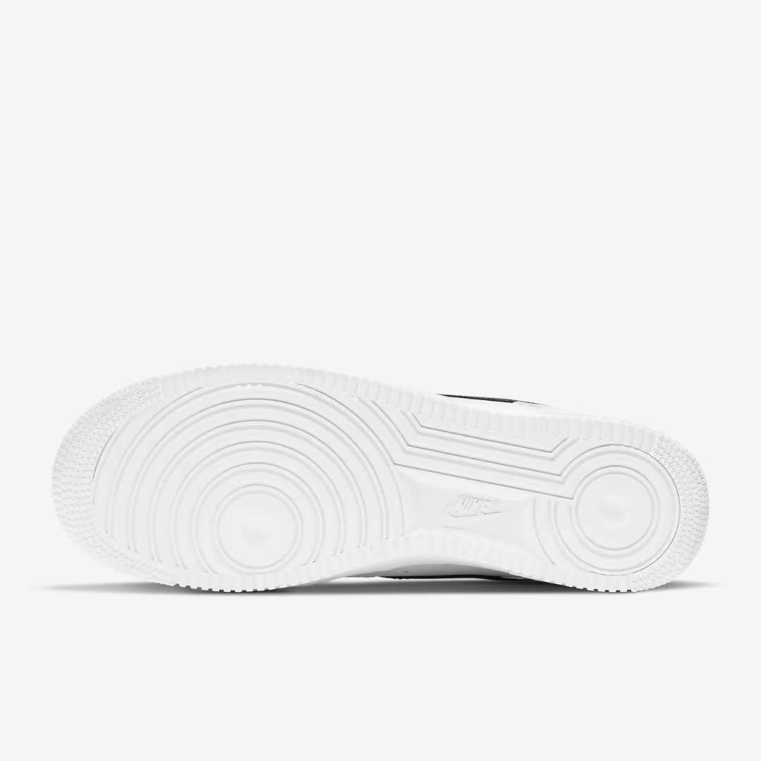 AF1 WHITE BLACK