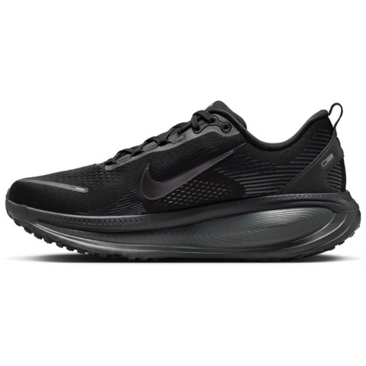 Vomero 18 Triple Black
