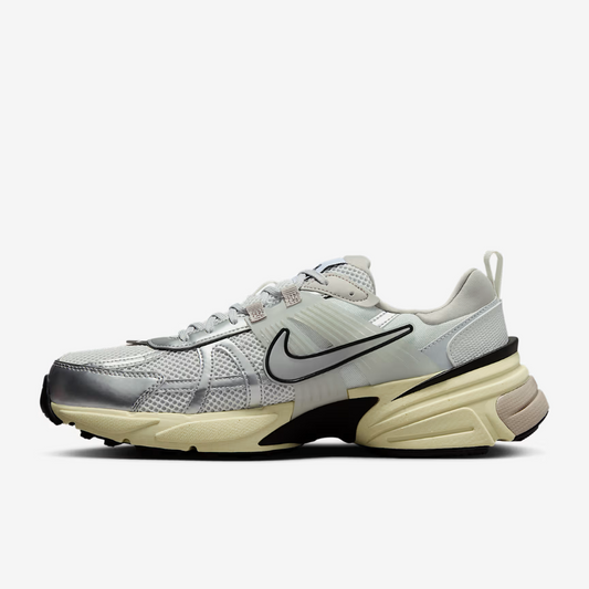 V2K Run Summit White