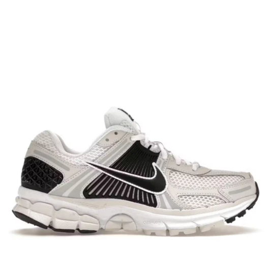 Vomero 5 "White/Black"