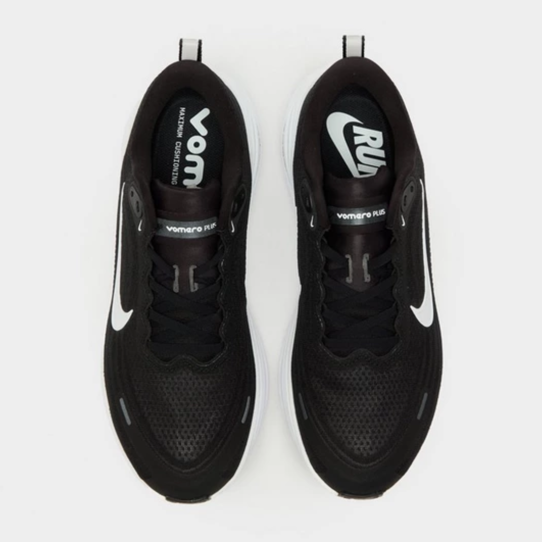 Vomero Plus - Black White